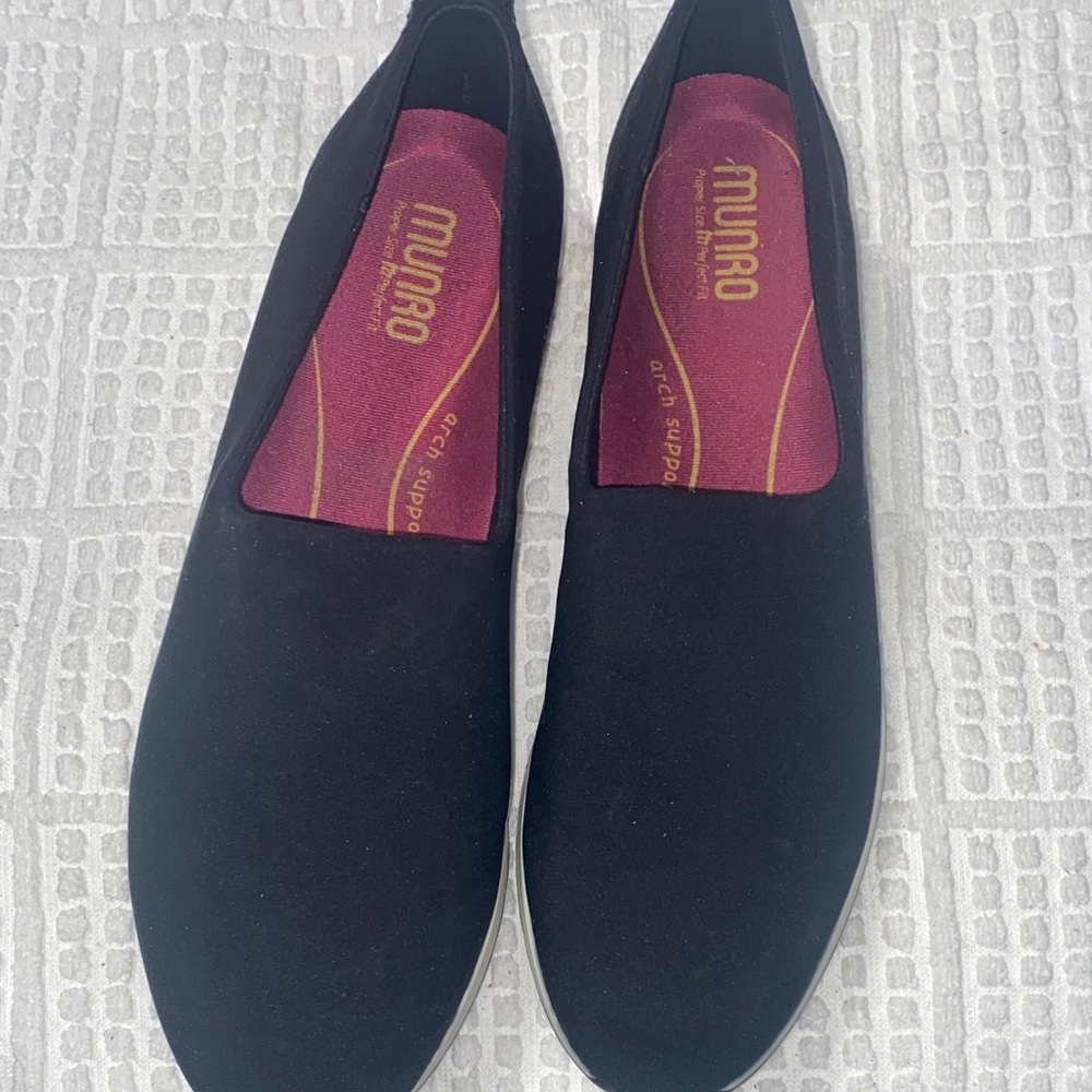 Munro Black Slip-On Flats with Burgundy Insole